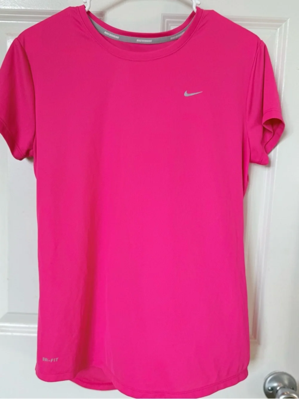 Nike Dri-FIT Women's Hot Pink Short Sleeve Running Tee - Picture 1 of 5